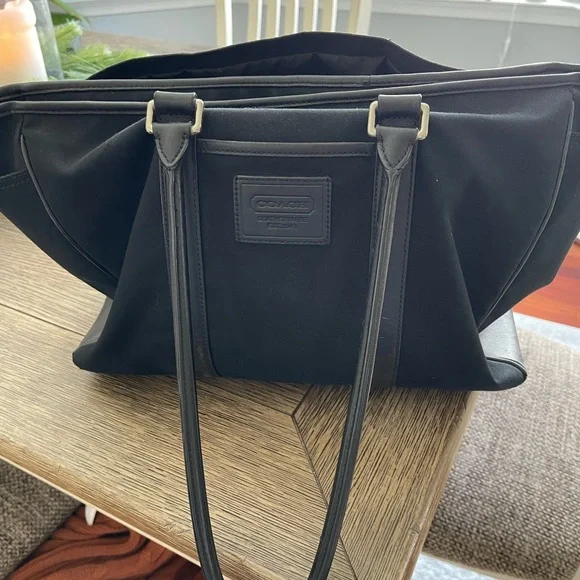 Coach Black Tote Bag Purse - Picture 1 of 4